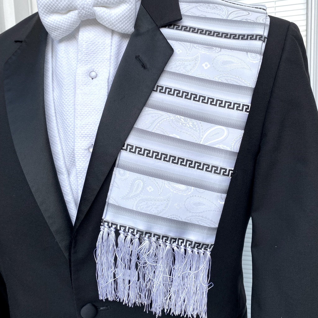 250 Nwt Brand Q Fancy Scarf